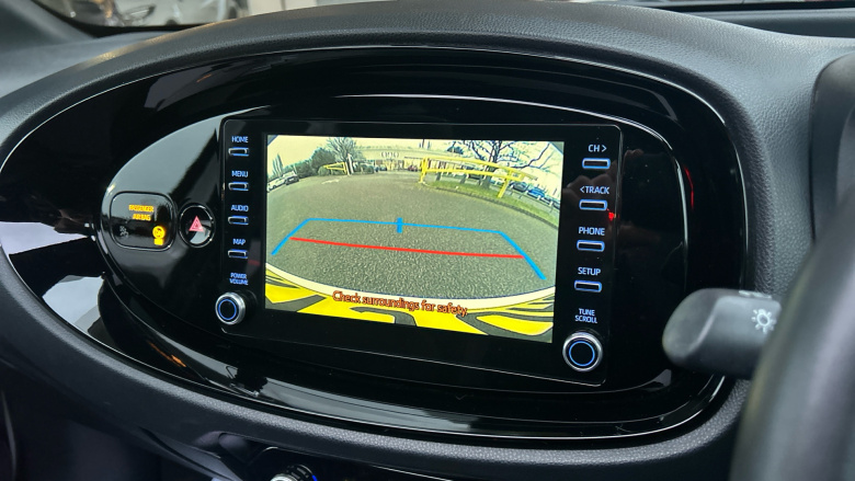 Toyota Aygo X 1.0 VVT-i Edge 5dr Auto Petrol Hatchback